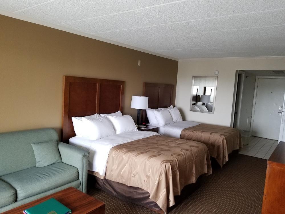 Quality Inn & Suites Oceanblock Ocean City Esterno foto