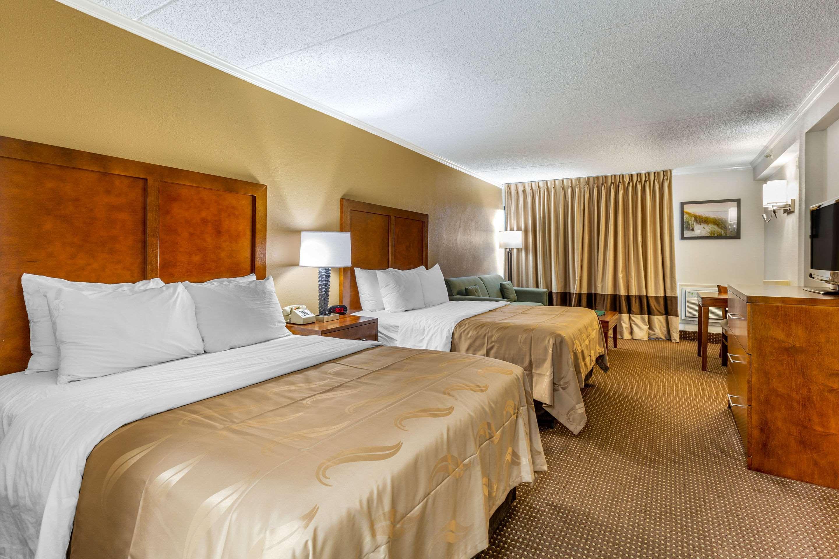 Quality Inn & Suites Oceanblock Ocean City Esterno foto