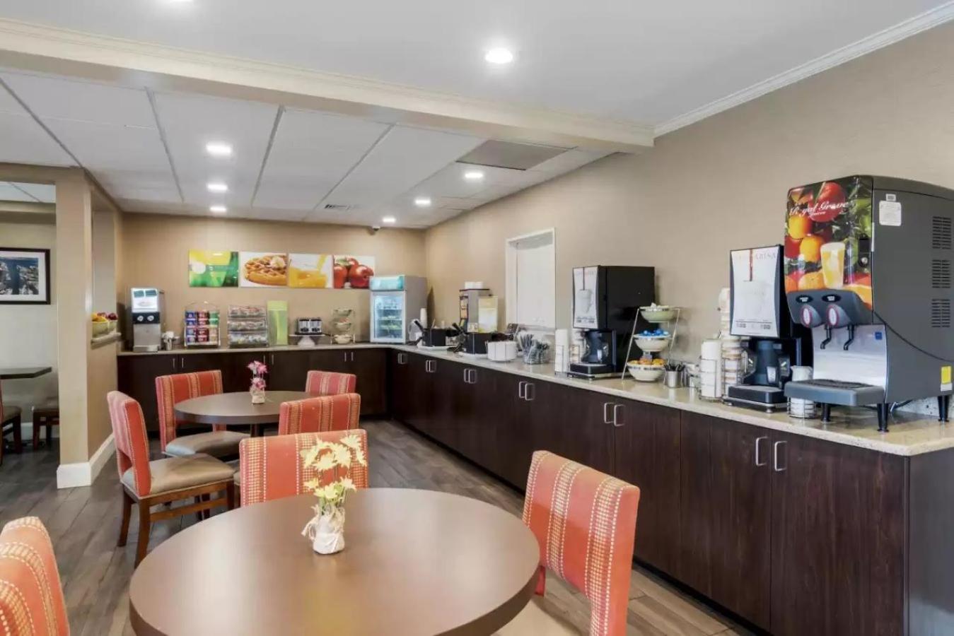 Quality Inn & Suites Oceanblock Ocean City Esterno foto